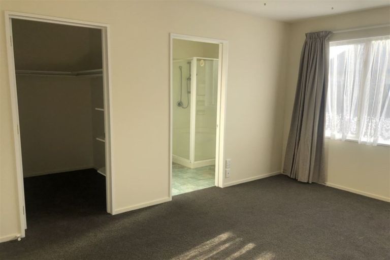 Photo of property in 22 Belfast Road, Belfast, Christchurch, 8051