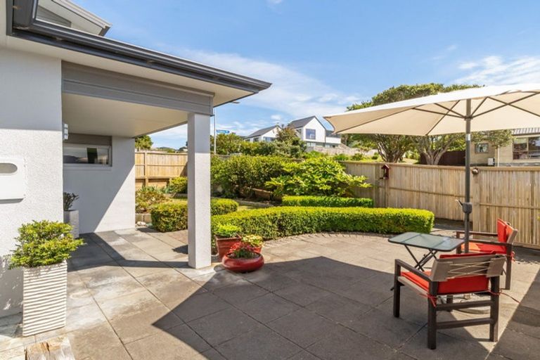 Photo of property in 14 Bodmin Terrace, Camborne, Porirua, 5026