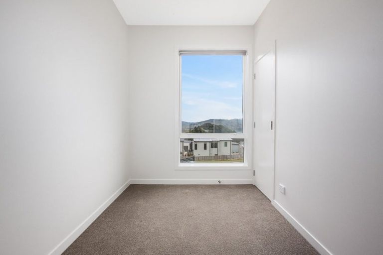 Photo of property in 6/30 Adventure Drive, Whitby, Porirua, 5024