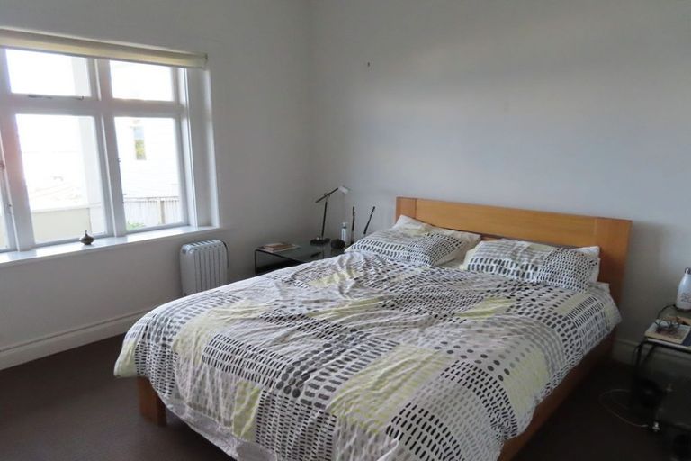 Photo of property in 16 Grosvenor Terrace, Thorndon, Wellington, 6011