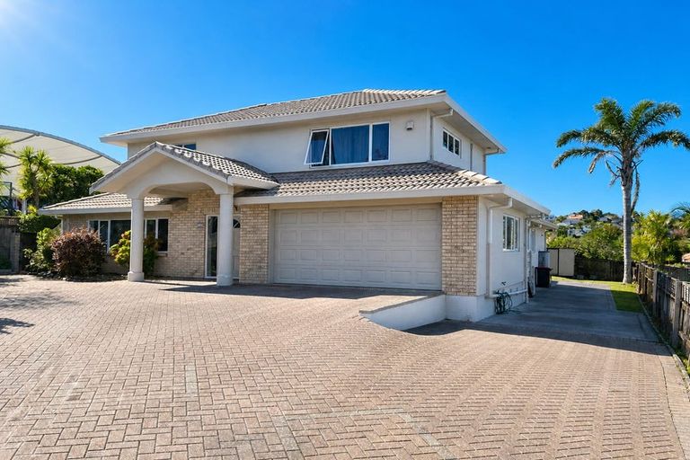 Photo of property in Pinehill School, 10 Hugh Green Drive, Pinehill, Auckland, 0632