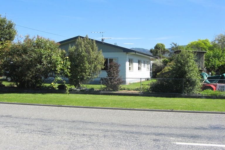 Photo of property in 11 Ferry Road, Spring Creek, 7202