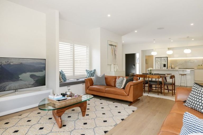 Photo of property in 7 Awatira Drive, Papamoa Beach, Papamoa, 3118