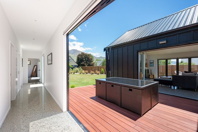 Photo of property in 121 West Meadows Drive, Wanaka, 9305