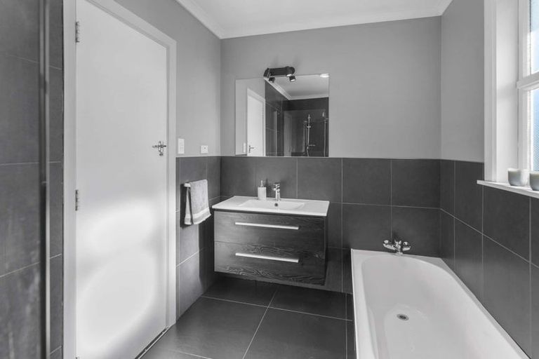 Photo of property in 301 Somme Parade, Aramoho, Whanganui, 4500