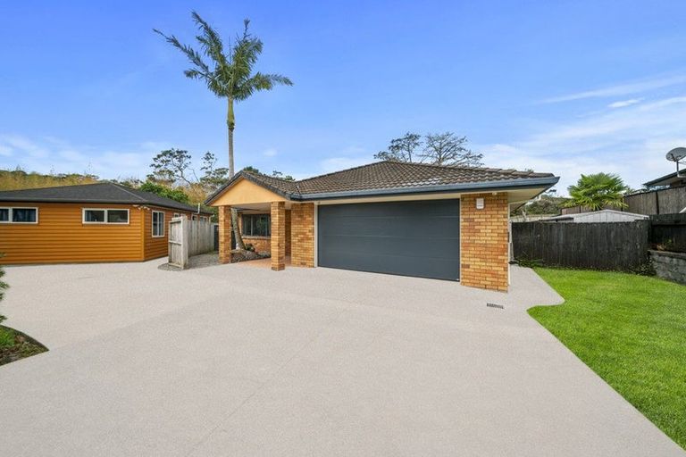 Photo of property in 3 Samuel Cross Place, Greenhithe, Auckland, 0632