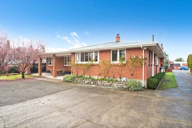 Photo of property in 300 High Street South, Carterton, 5713