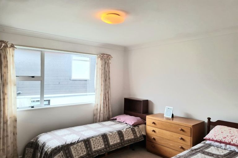 Photo of property in 11 Arizona Grove, Brooklyn, Wellington, 6021