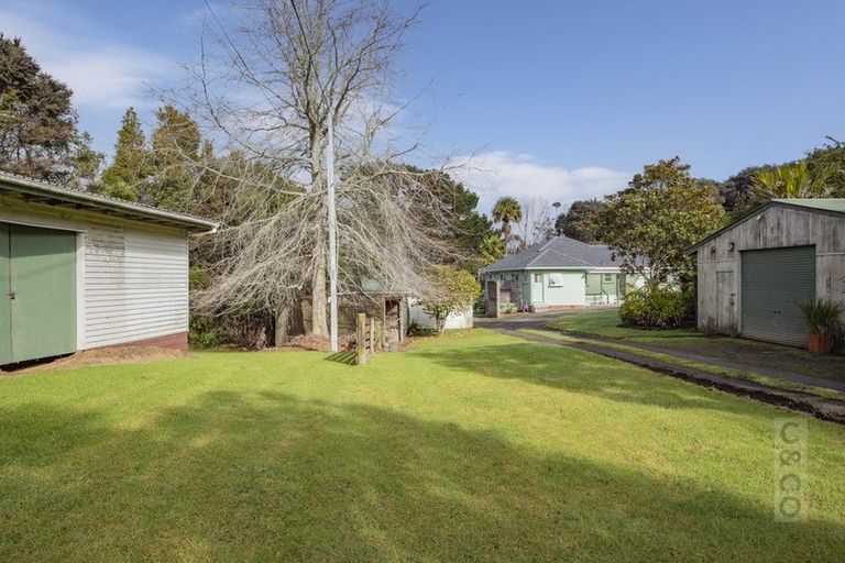 Photo of property in 380 Muriwai Road, Waimauku, 0881