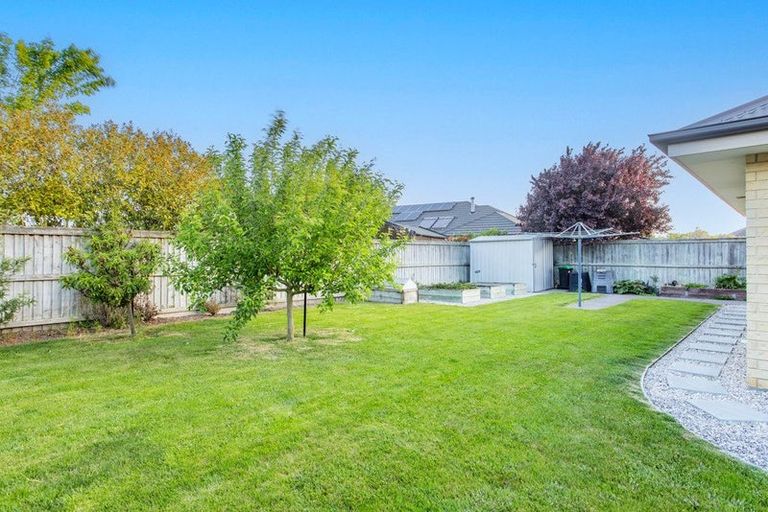 Photo of property in 22 Churchill Drive, Rangiora, 7400