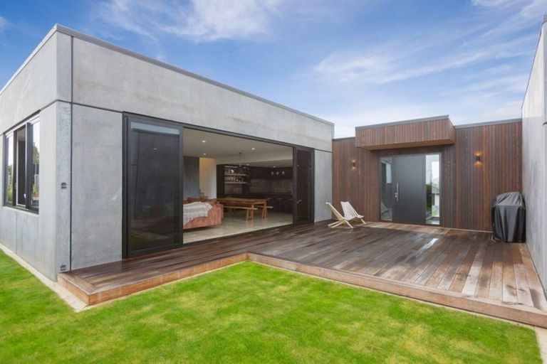 Photo of property in 3 Kotare Drive, Coopers Beach, 0420