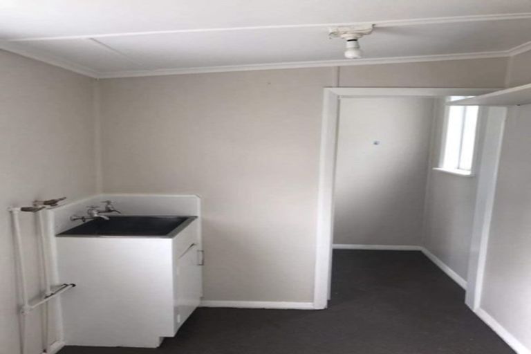 Photo of property in 3 Marshall Street, Fairfield, Hamilton, 3214