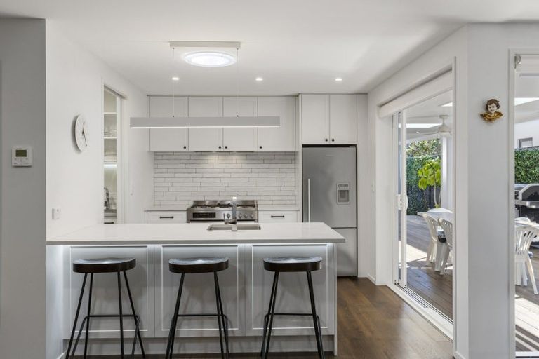 Photo of property in 3 Makura Drive, Papamoa Beach, Papamoa, 3118