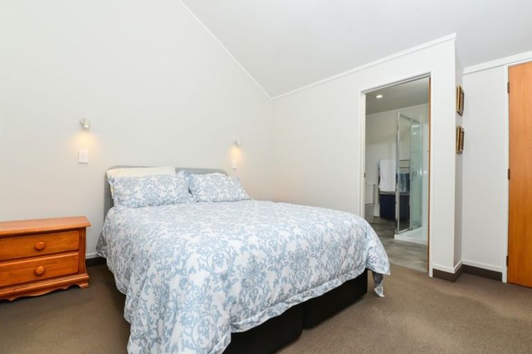 Photo of property in 7b Arcus Street, St Andrews, Hamilton, 3200