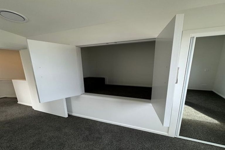 Photo of property in 16 Te Puketoka Lane, Mangere, Auckland, 2022