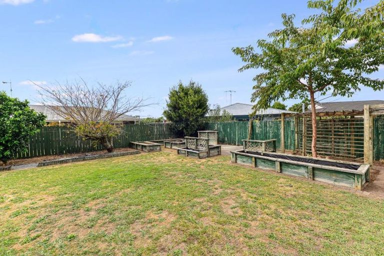 Photo of property in 60 Radiata Street, Fairview Downs, Hamilton, 3214