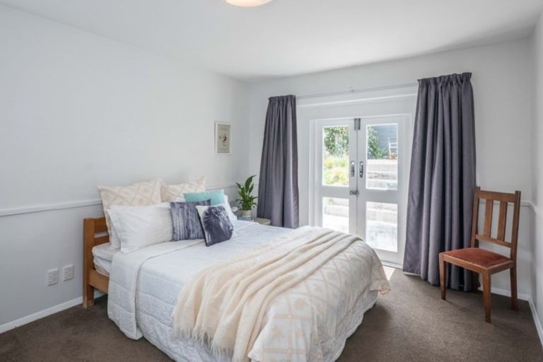 Photo of property in 40 Dominion Park Street, Johnsonville, Wellington, 6037