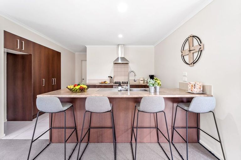 Photo of property in 21h Bonita Avenue, Stanmore Bay, Whangaparaoa, 0932