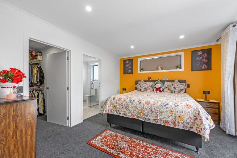 Photo of property in 66 Skibbereen Drive, Halswell, 8025