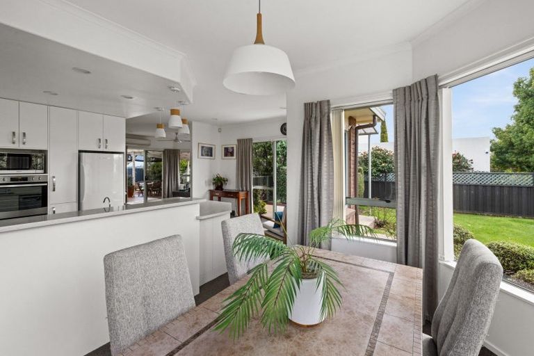 Photo of property in 13 Arcadia Lane, Havelock North, 4130