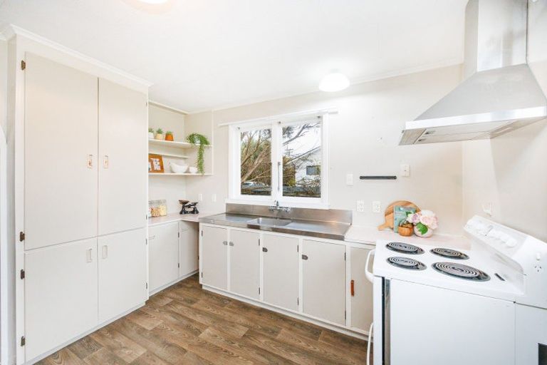 Photo of property in 12 Mersey Street, Rongotea, 4476