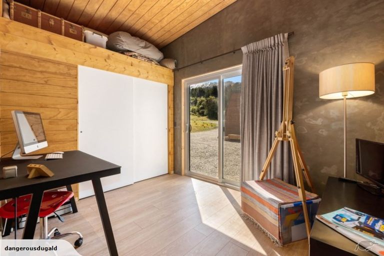 Photo of property in 607a Glenorchy-queenstown, Closeburn, Queenstown, 9371