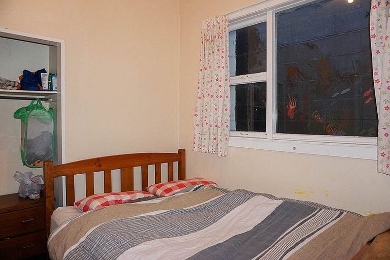 Photo of property in 143 Frederick Street, North Dunedin, Dunedin, 9016