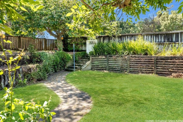 Photo of property in 47 Wallath Road, Westown, New Plymouth, 4310