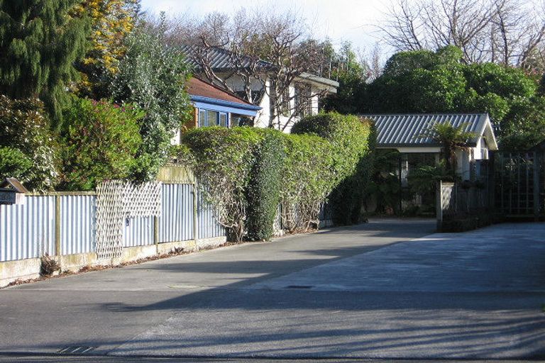 Photo of property in 8a Centennial Drive, Hokowhitu, Palmerston North, 4410