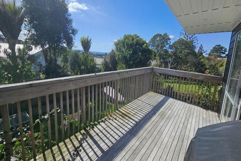 Photo of property in 17b Scott Road, Stanmore Bay, Whangaparaoa, 0932