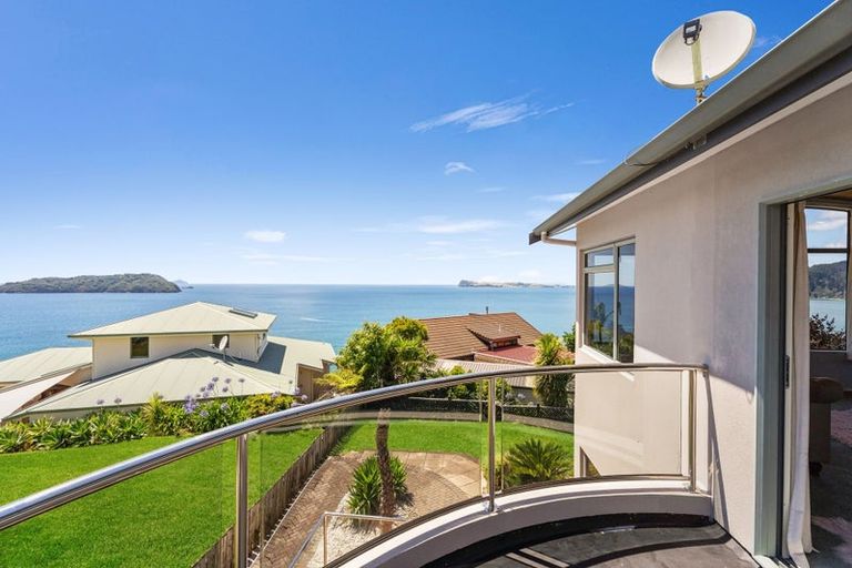 Photo of property in 221 Paku Drive, Tairua, 3508