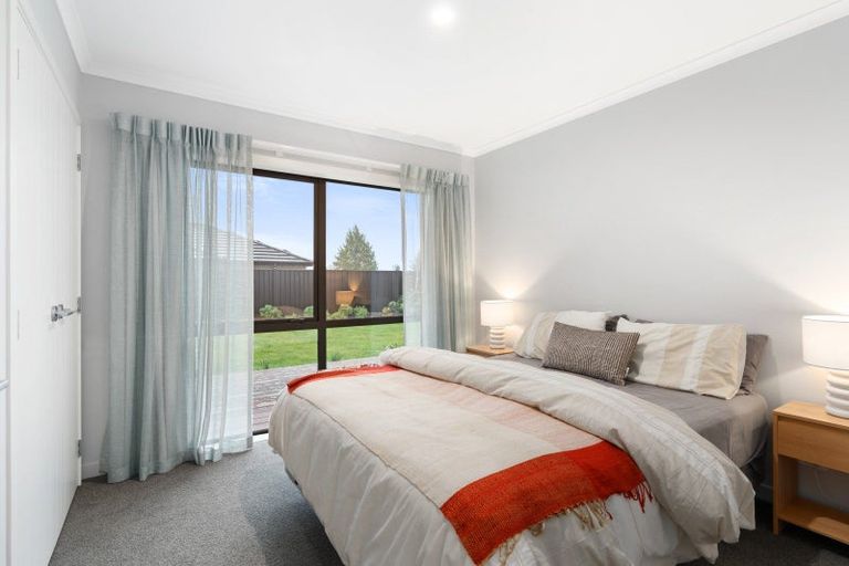 Photo of property in 16 Mccarthy Court, East Taieri, Mosgiel, 9024