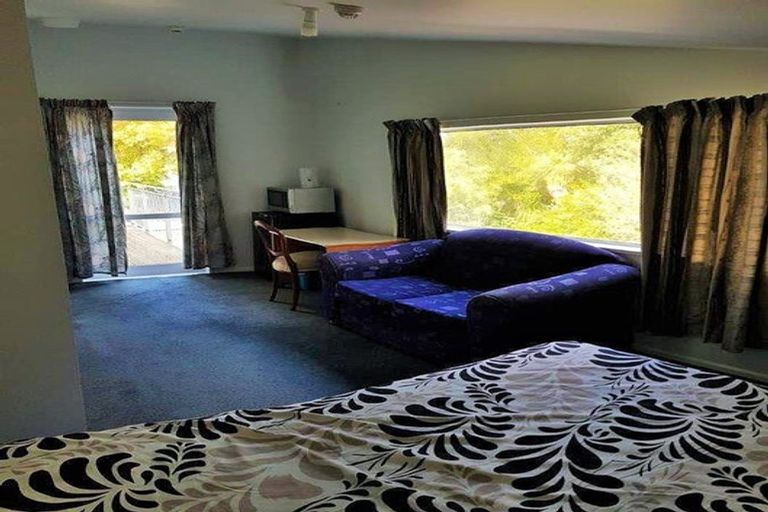 Photo of property in 37 Parkstone Avenue, Ilam, Christchurch, 8041