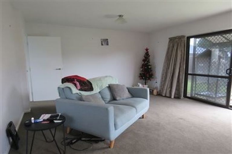 Photo of property in 2/23 Tower Street, Hornby, Christchurch, 8042