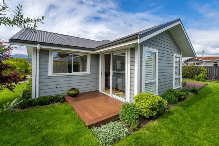 Photo of property in 10 Thomas Way, Brightwater, 7022