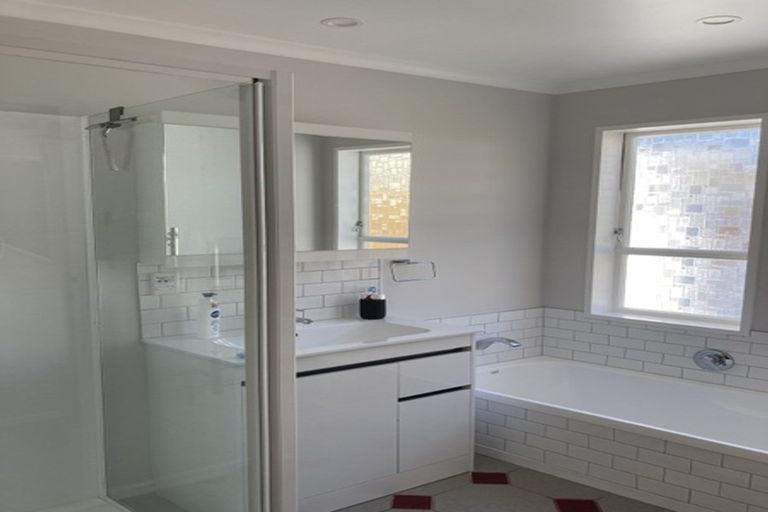 Photo of property in 46 Rajkot Terrace, Broadmeadows, Wellington, 6035