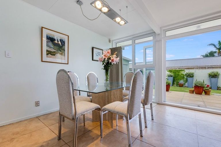 Photo of property in 112 Elliot Street, Pahurehure, Papakura, 2113