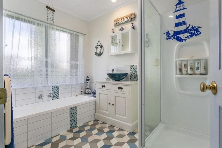 Photo of property in 1 Short Street, Kihikihi, Te Awamutu, 3800