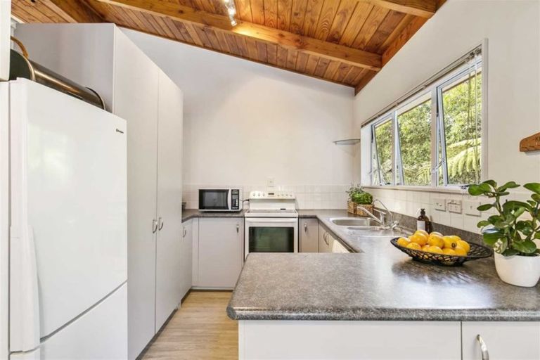 Photo of property in 1/45 Mcdowell Crescent, Hillcrest, Auckland, 0627