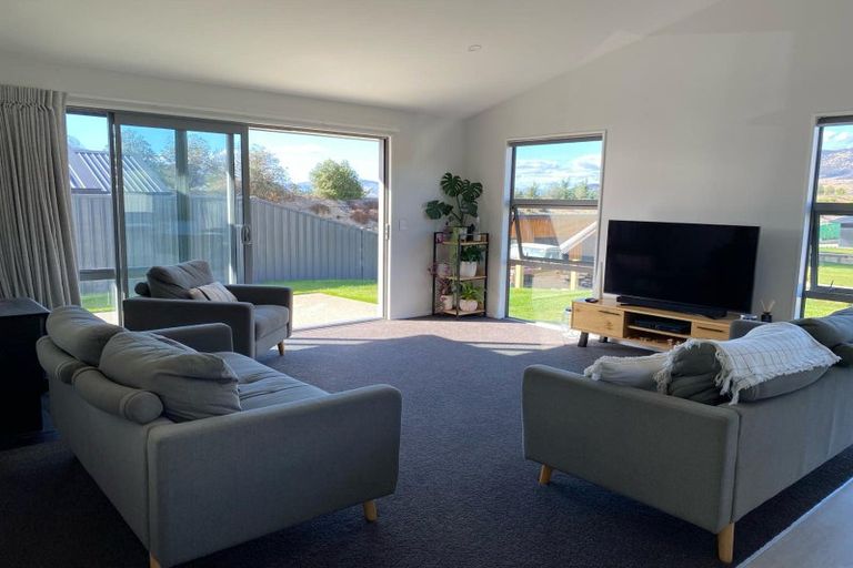 Photo of property in 7 Arion Court, Mount Pisa, Cromwell, 9383