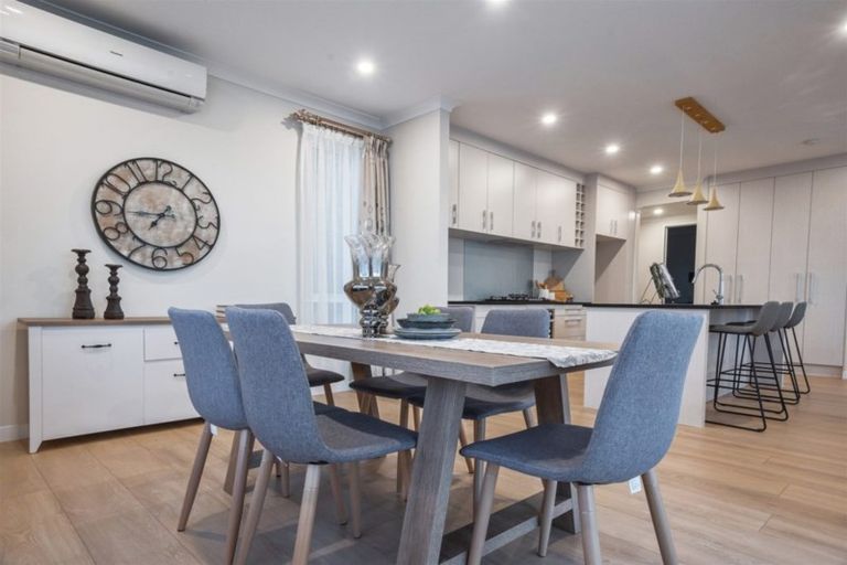 Photo of property in 44 Cirrus Way, Ranui, Auckland, 0612