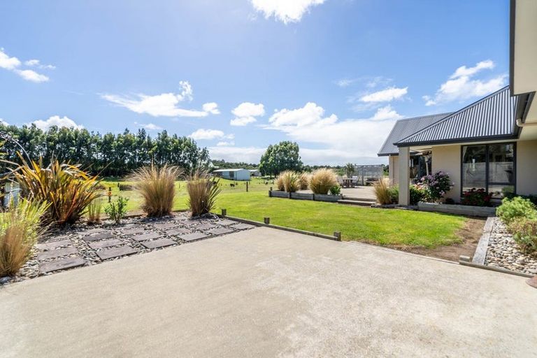 Photo of property in 121 Mason Road, Seaward Bush, Invercargill, 9871
