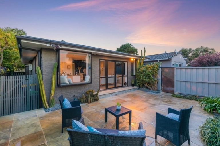 Photo of property in 24 Larnach Street, Waimairi Beach, Christchurch, 8083