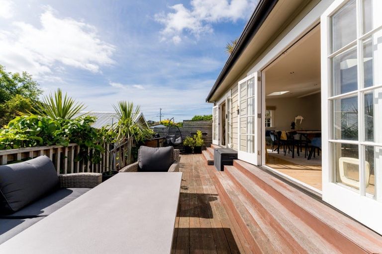 Photo of property in 211 Forbury Road, Saint Clair, Dunedin, 9012