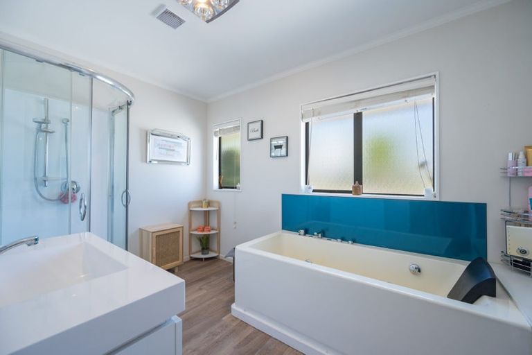 Photo of property in 38 Clover Road West, Hope, Brightwater, 7091