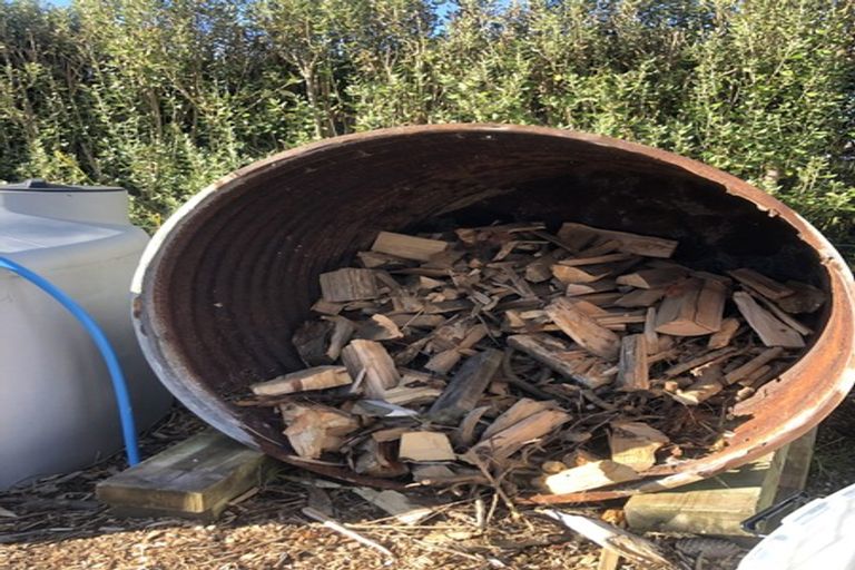 Photo of property in 1 Perry Street, Warrington, Waikouaiti, 9471