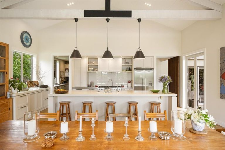 Photo of property in 5 Dysart Lane, Kumeu, 0891