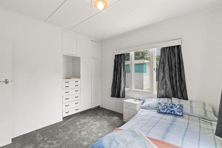 Photo of property in 33 Burns Street, Tawhero, Whanganui, 4501