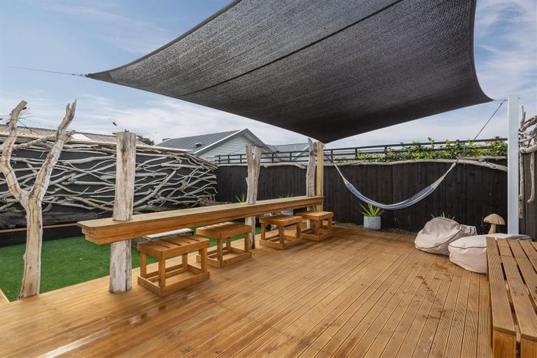 Photo of property in 8 Otaki Place, North New Brighton, Christchurch, 8083