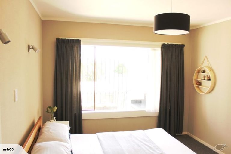 Photo of property in 4/8 Wood Street, Papakura, 2110